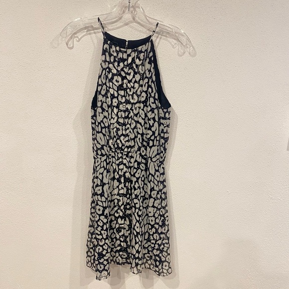 Dolce Vita Animal Print Pleated Dress Size XS EUC - Picture 1 of 5